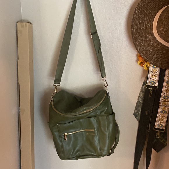 Fawn design diaper bag/backpack - Picture 2 of 3